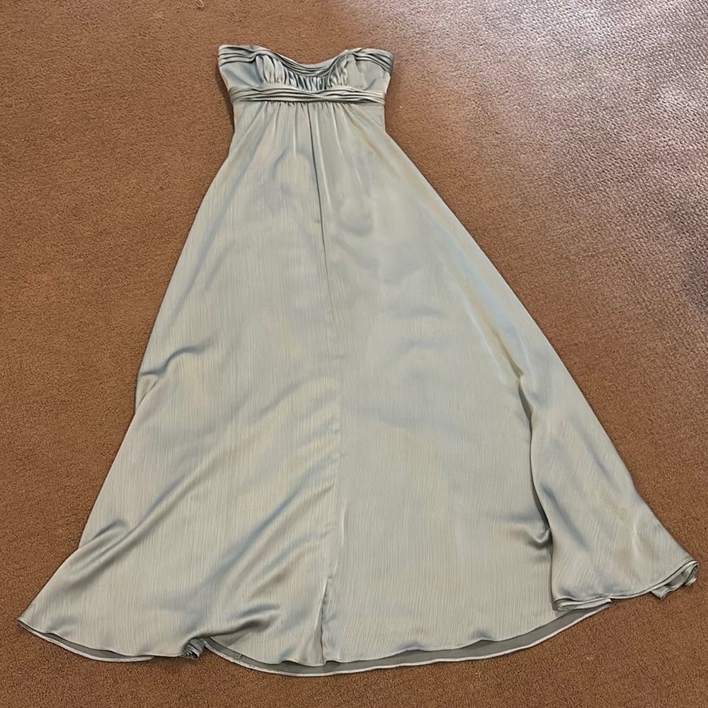 Elegant Strapless Evening Gown